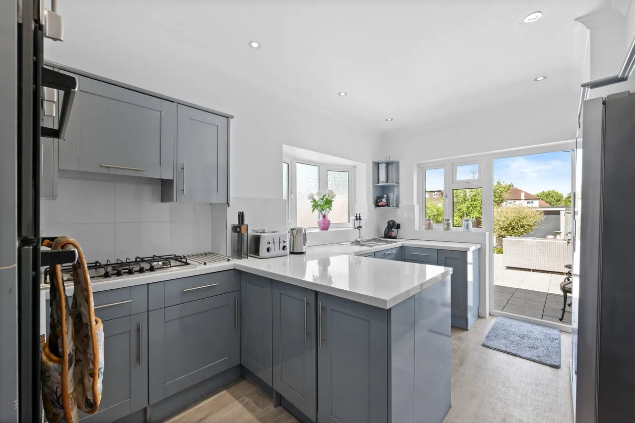 Chadacre Road, Epsom, KT17 2HJ, photo 6