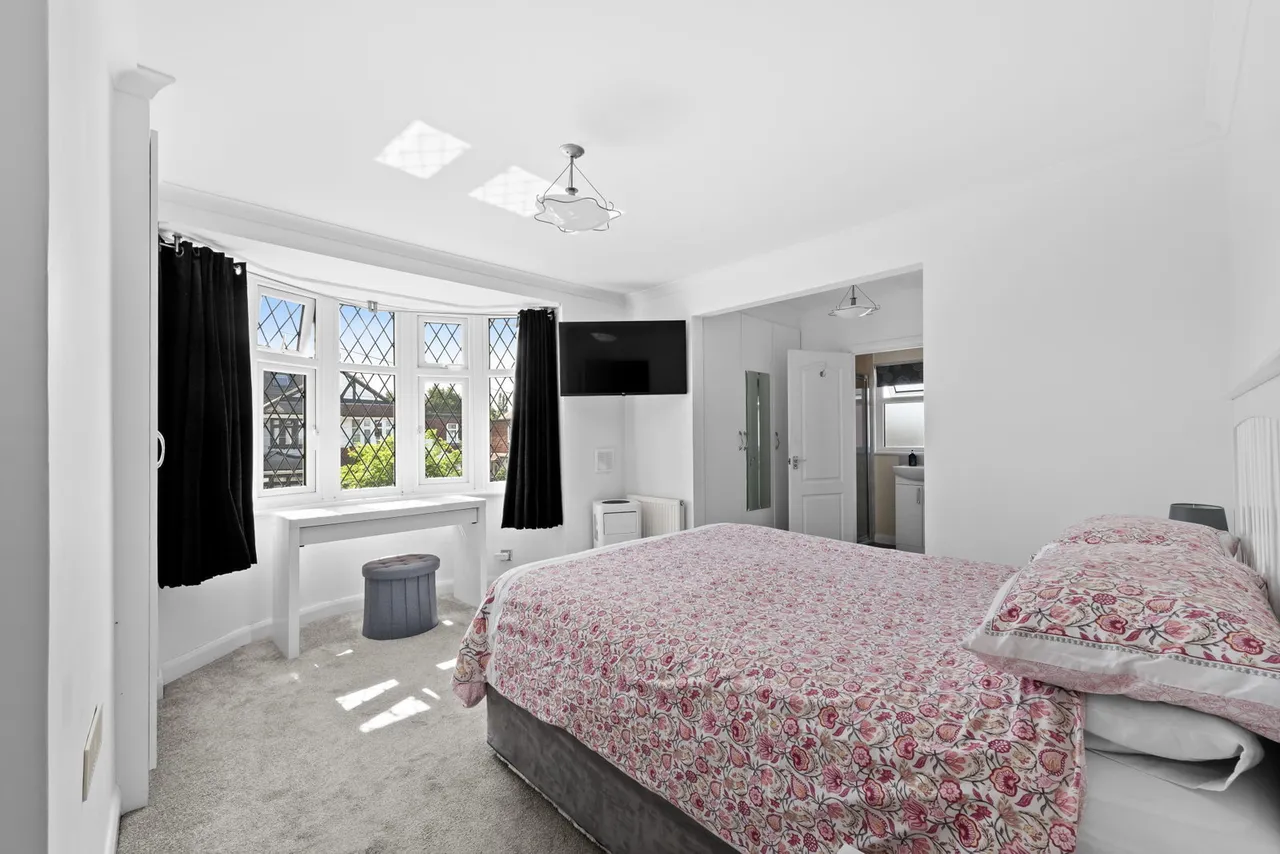 Chadacre Road, Epsom, KT17 2HJ, photo 10