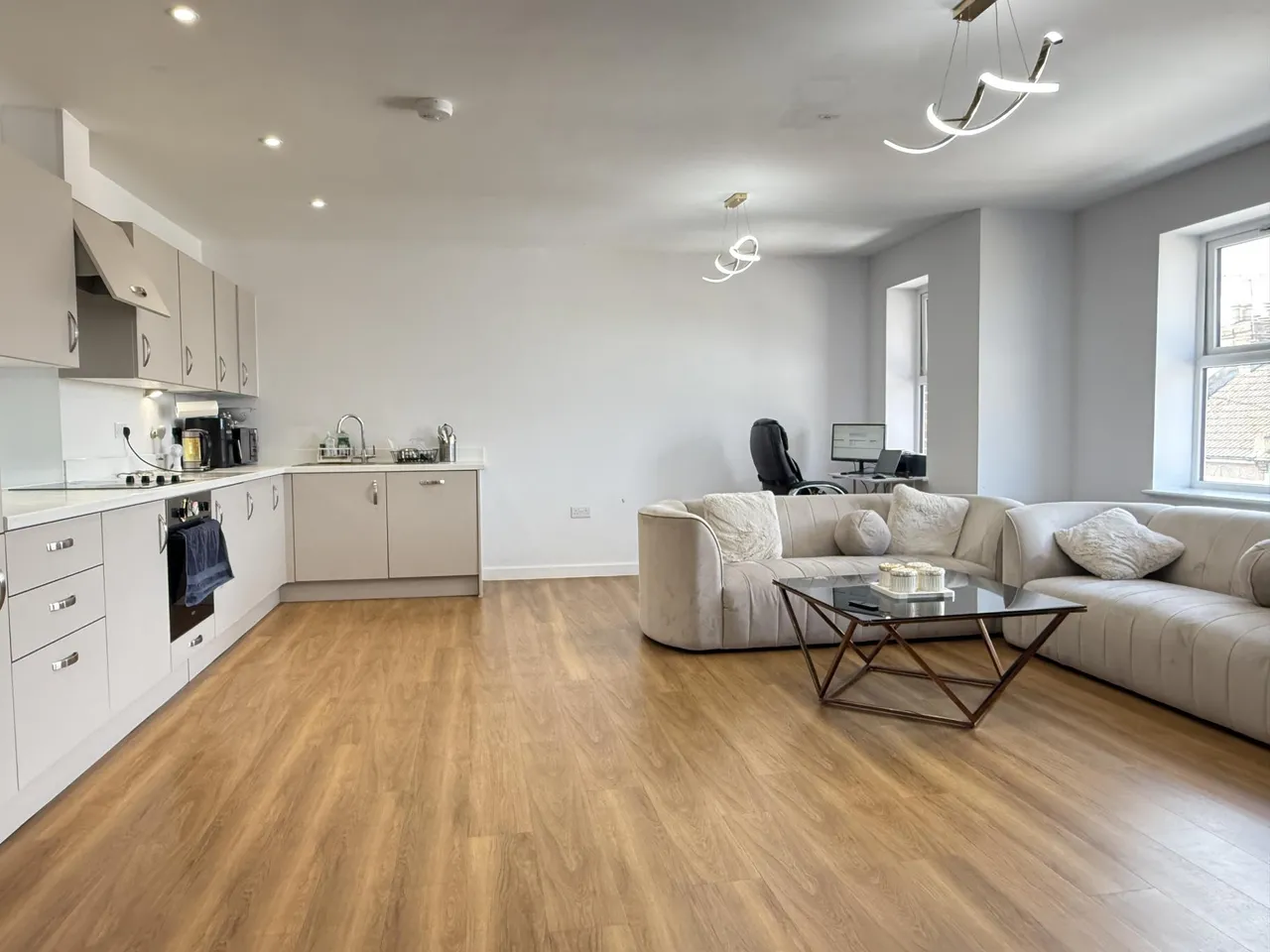 2 bed flat for sale, Redvers Road, Chatham, ME4