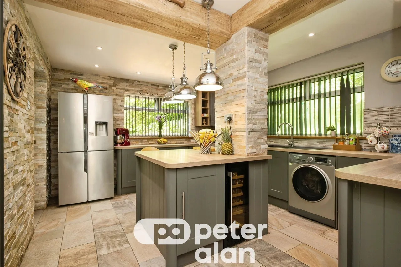 Oaks Close, Newport, NP20, photo 4