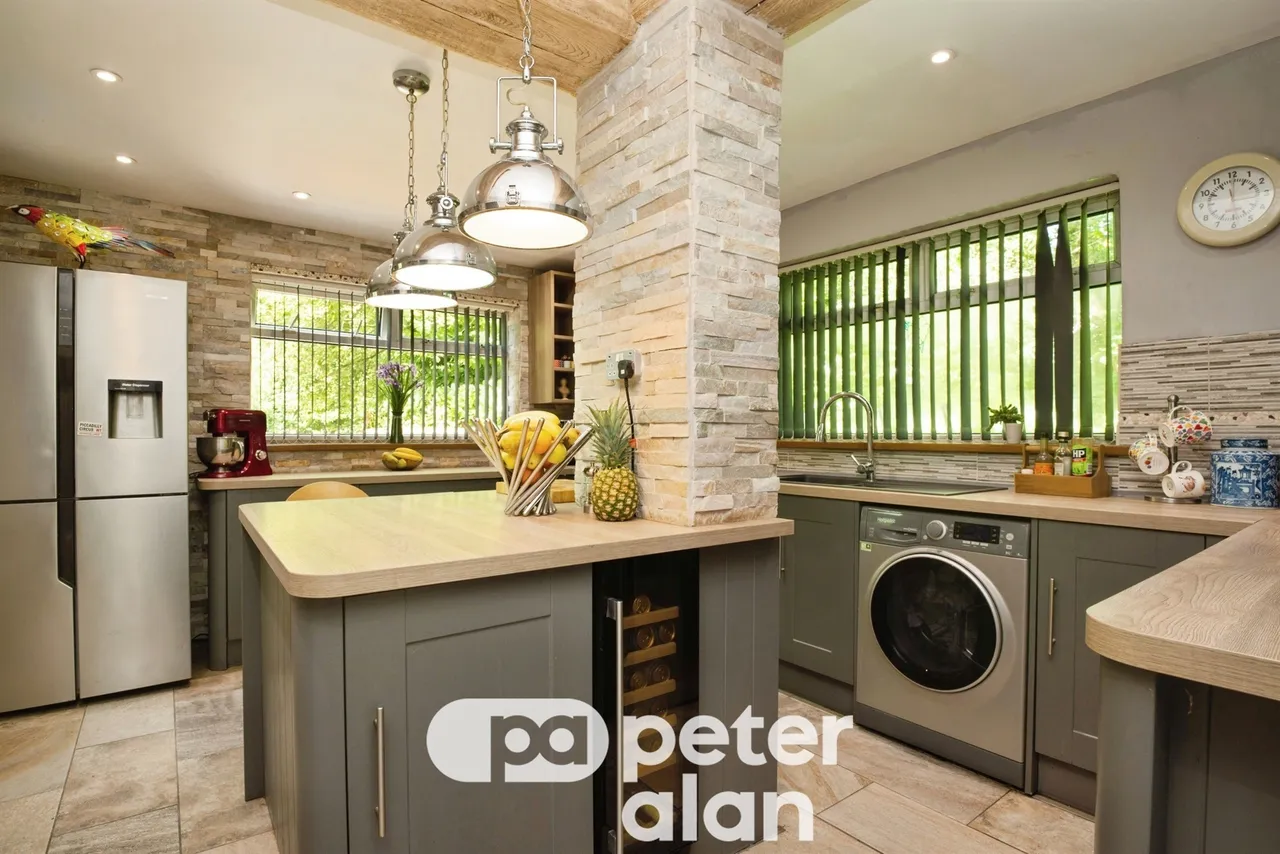 Oaks Close, Newport, NP20, photo 6