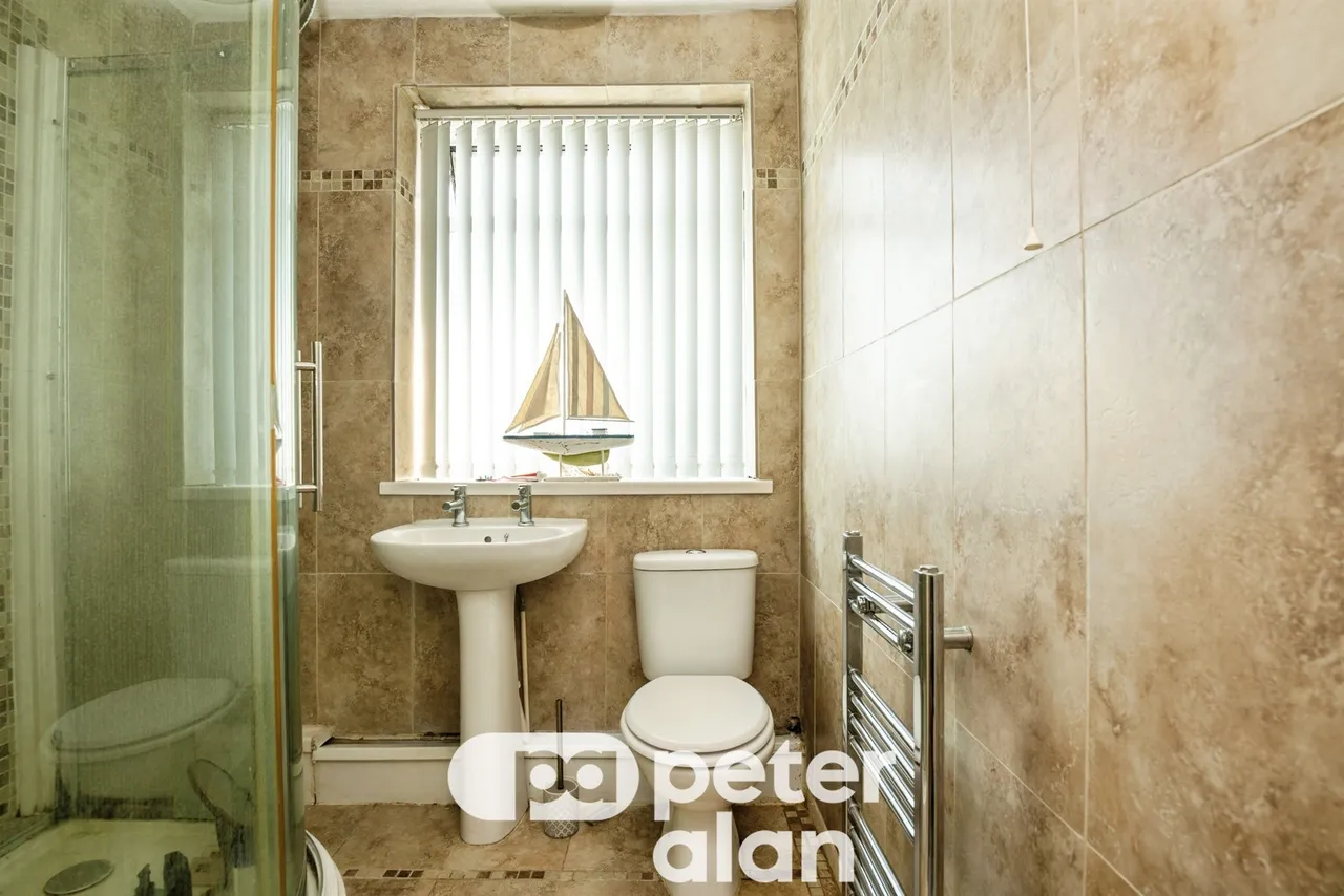 Oaks Close, Newport, NP20, photo 16