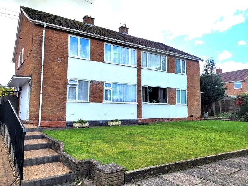 2 bed flat for sale, Amberley Way, Streetly, B74