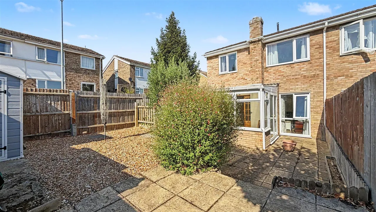Windmill Walk, Sutton, CB6, photo 11