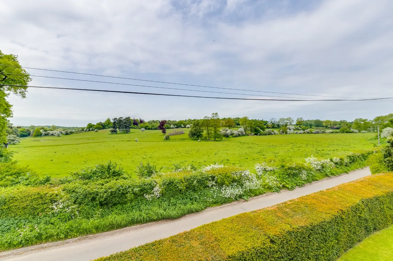 Walkern Road, Watton At Stone, SG14, photo 4