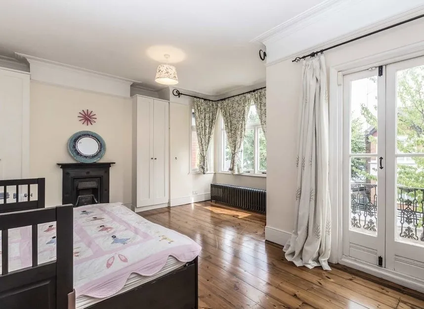The Crescent, Wimbledon, SW19, photo 7