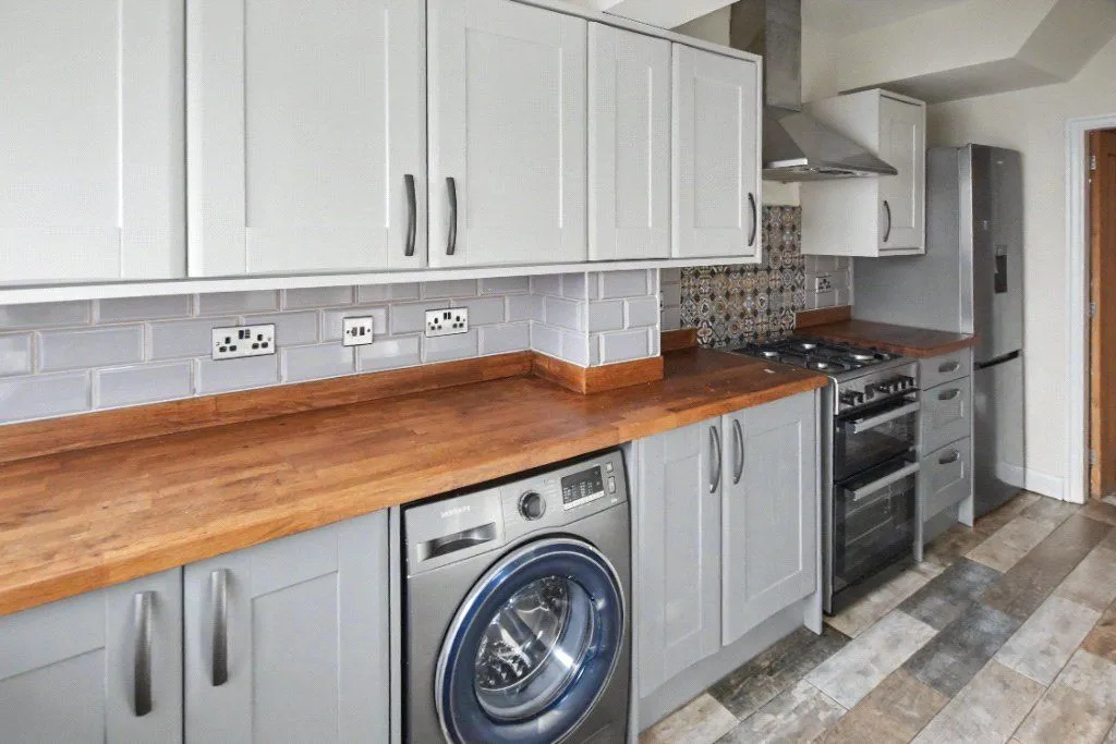 Pinder View, Leeds, LS12, photo 13