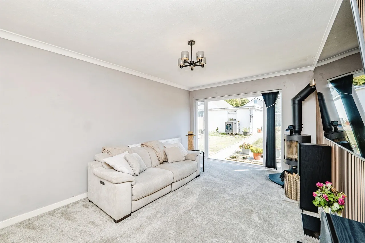 St. Brides Road, Bridgend, CF35, photo 5