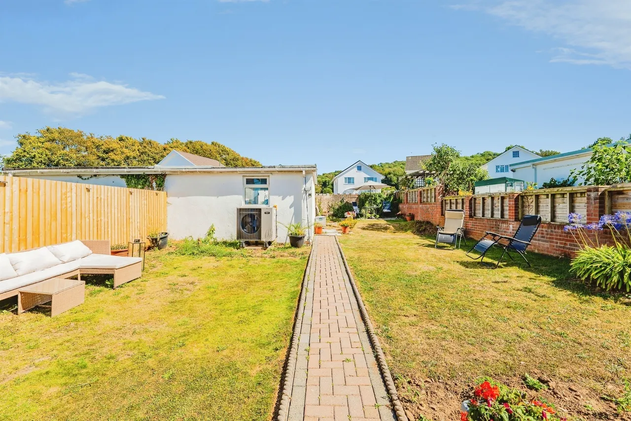 St. Brides Road, Bridgend, CF35, photo 2
