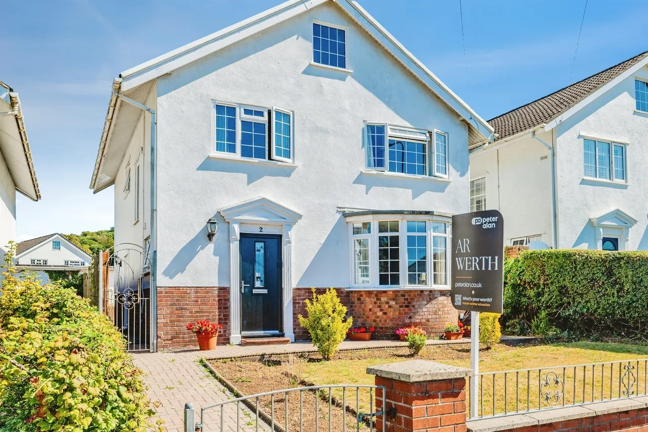 4 bed house for sale, St. Brides Road, Bridgend, CF35
