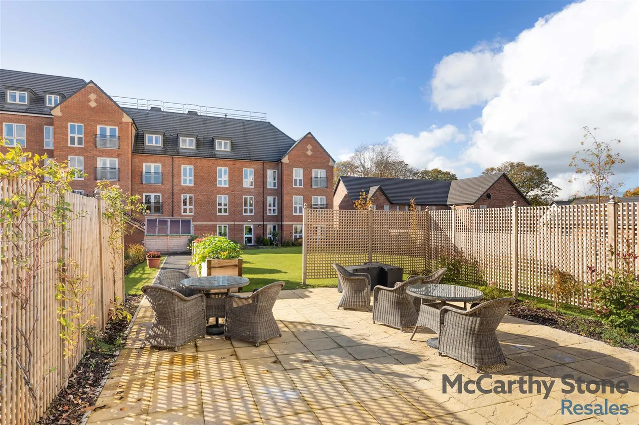 Coare Street, Macclesfield, SK10, photo 27