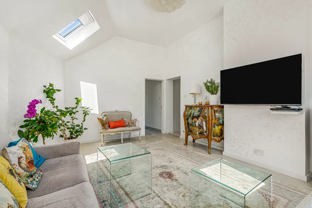 Turnoak Avenue, Woking, GU22, photo 10