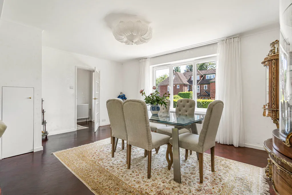 Turnoak Avenue, Woking, GU22, photo 7