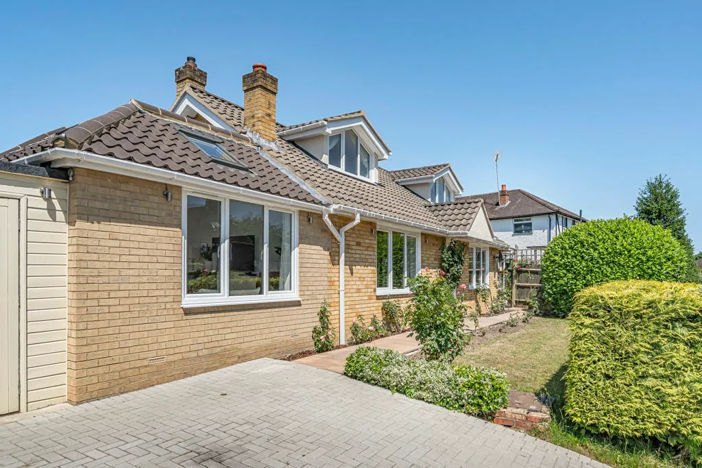 Turnoak Avenue, Woking, GU22, photo 36