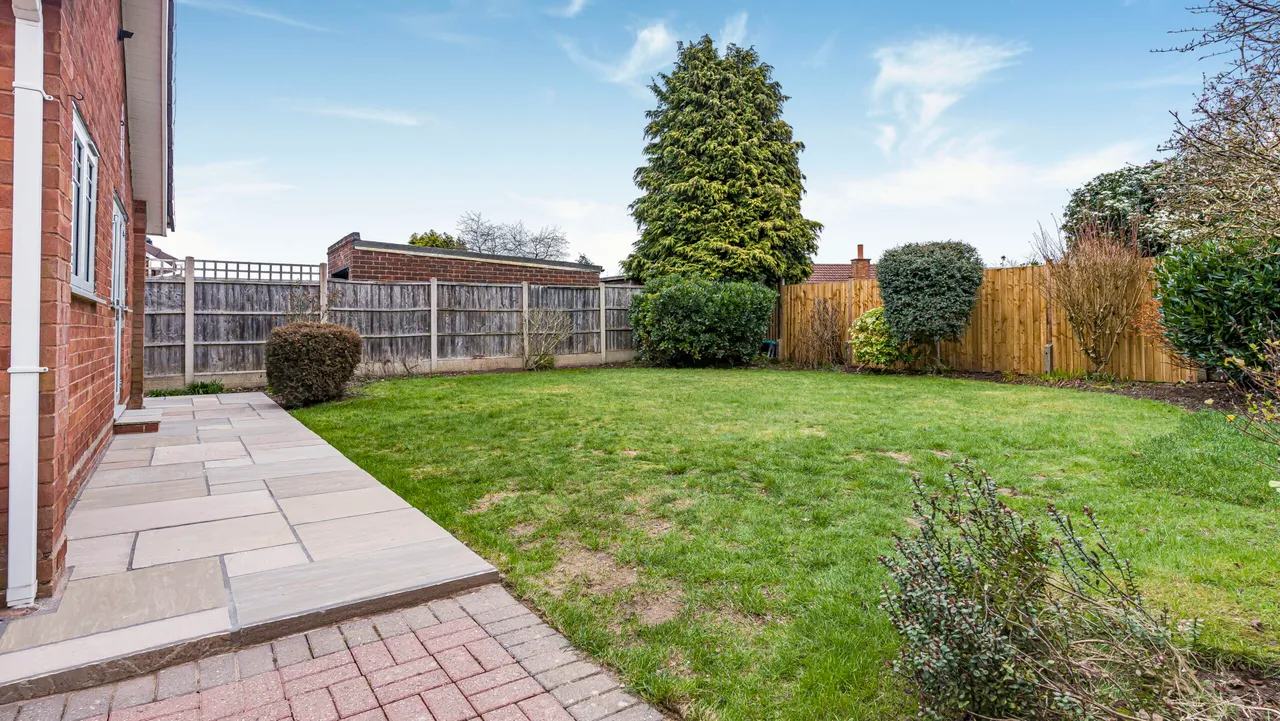 Sharrat Field, Sutton Coldfield, Sutton Coldfield, B75 6QT, photo 23