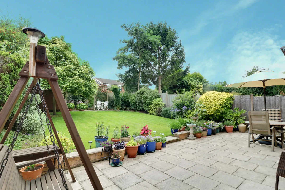 Hornet Way, Telford, photo 22
