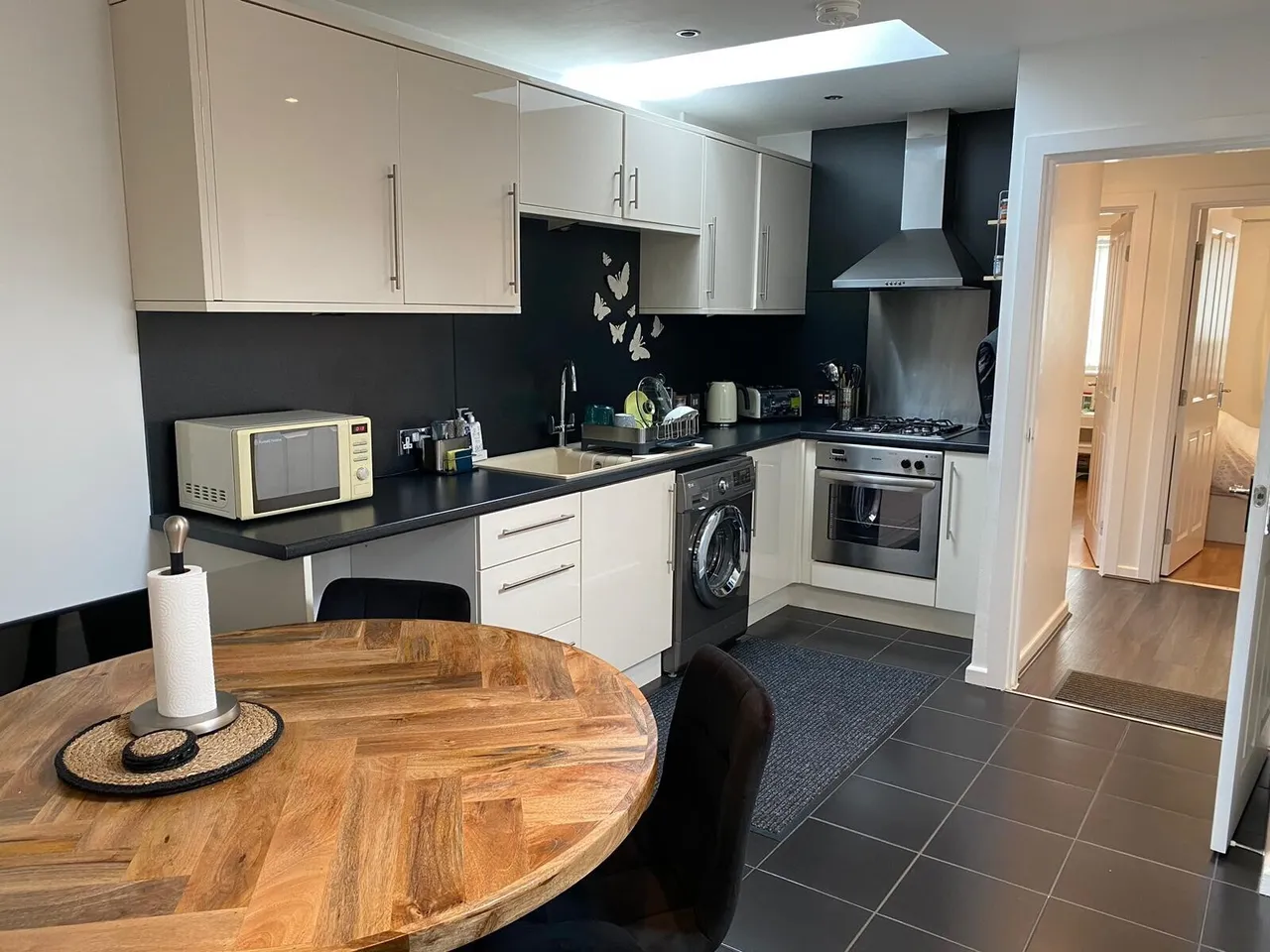 2 bed house to rent — VAN DIEMANS LANE, COWLEY