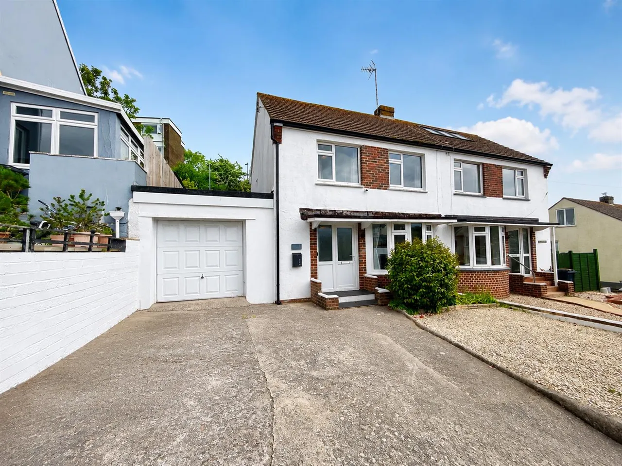 Hillside Road, Central Area, photo 23