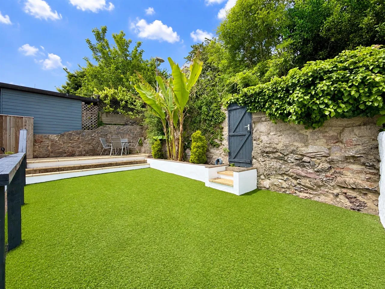 Hillside Road, Central Area, photo 8