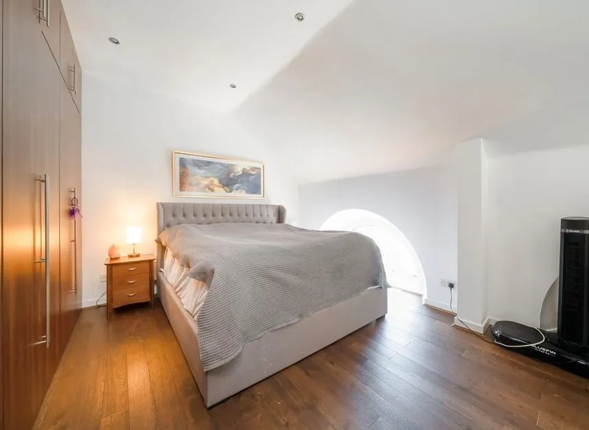 Defoe Road, Stoke Newington, N16, photo 5