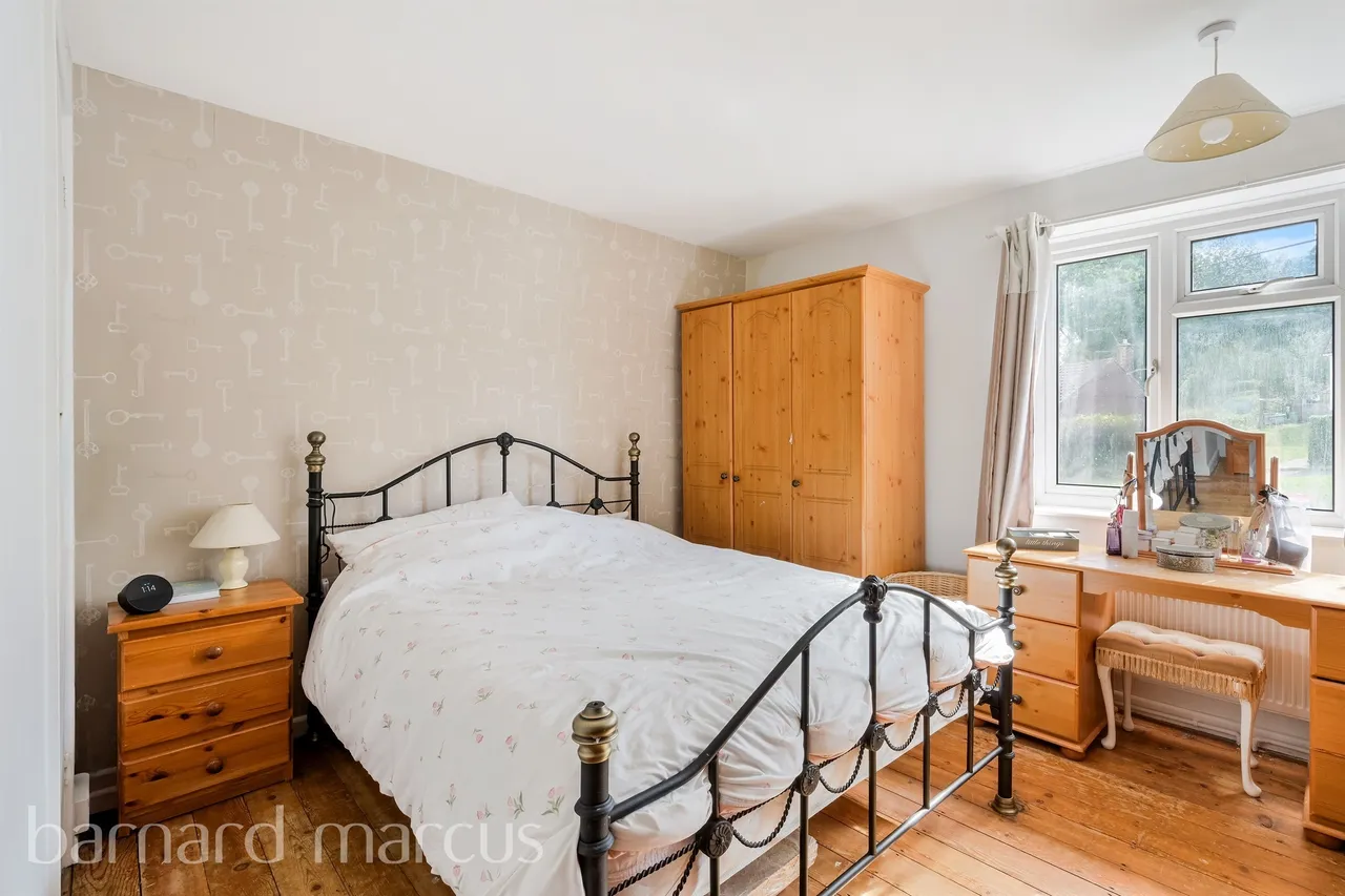 Springfield Road, Westcott, Dorking, photo 5