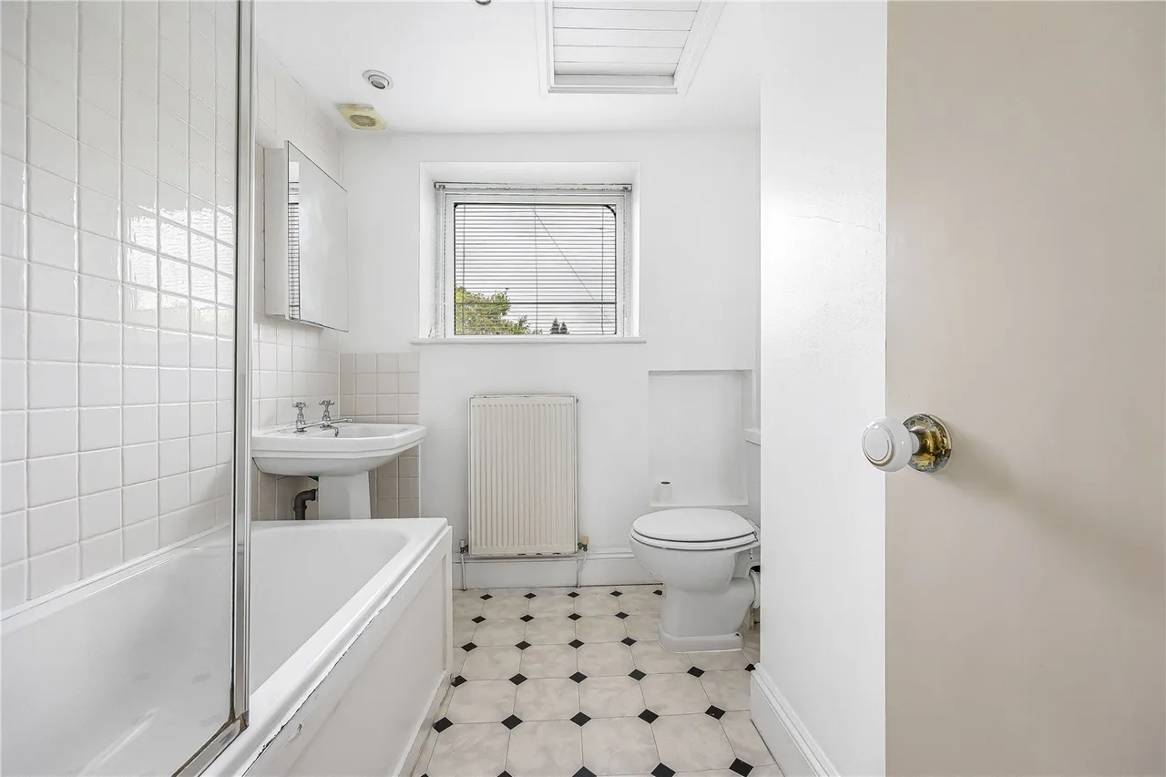 Tivoli Road, Cheltenham, GL50, photo 10