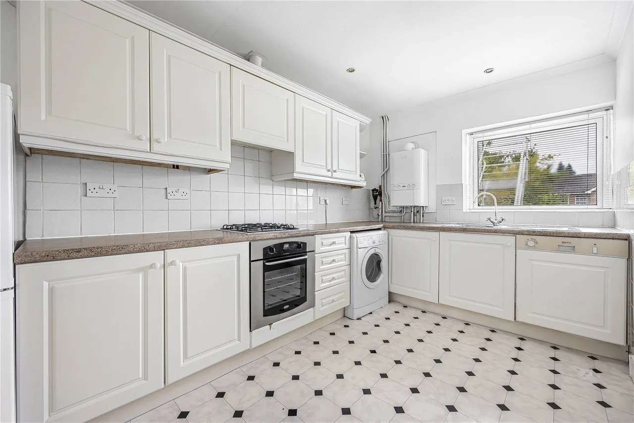 Tivoli Road, Cheltenham, GL50, photo 9
