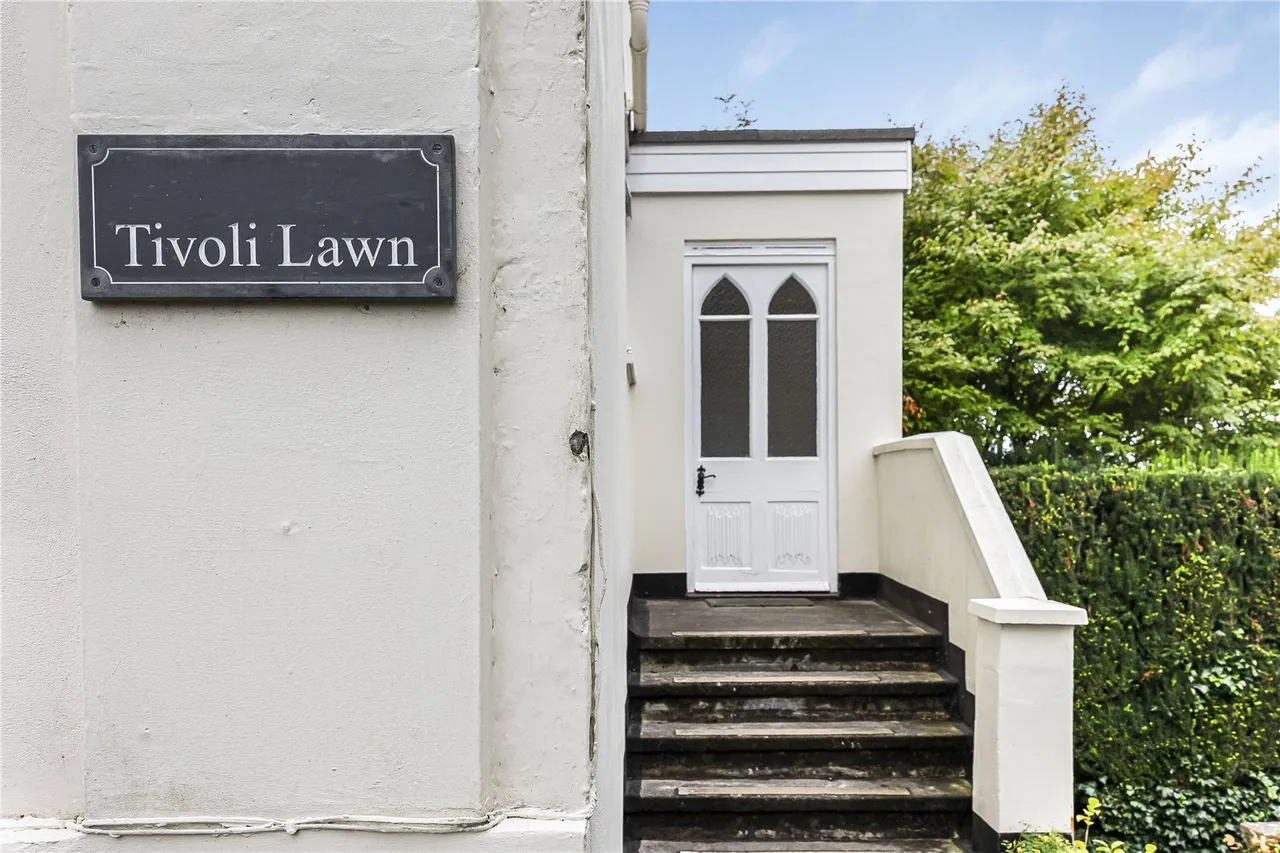Tivoli Road, Cheltenham, GL50, photo 3
