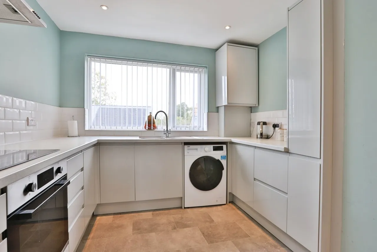 Strides Lane, Ringwood, BH24, photo 7