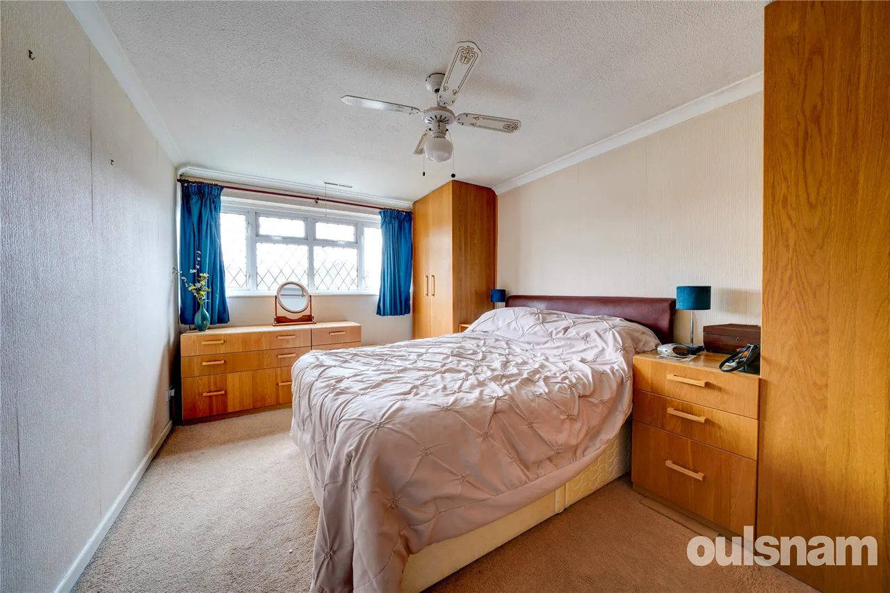 Suffolk Way, Droitwich, Worcestershire, WR9 7RE, photo 8
