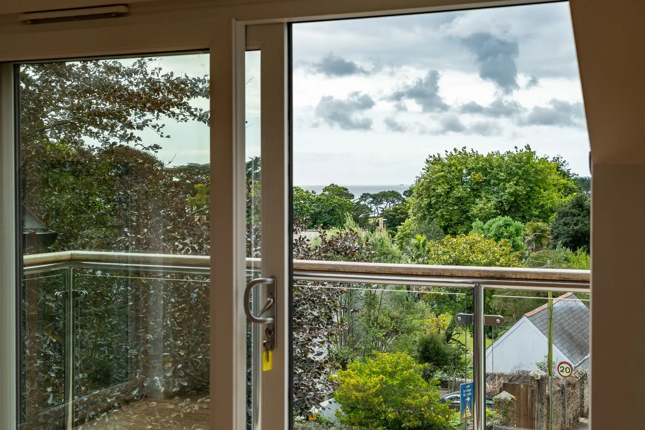 Melvill Road, TR11, photo 4