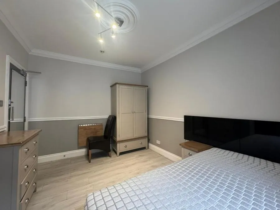 Constitution Hill Road, Poole, BH14, photo 2