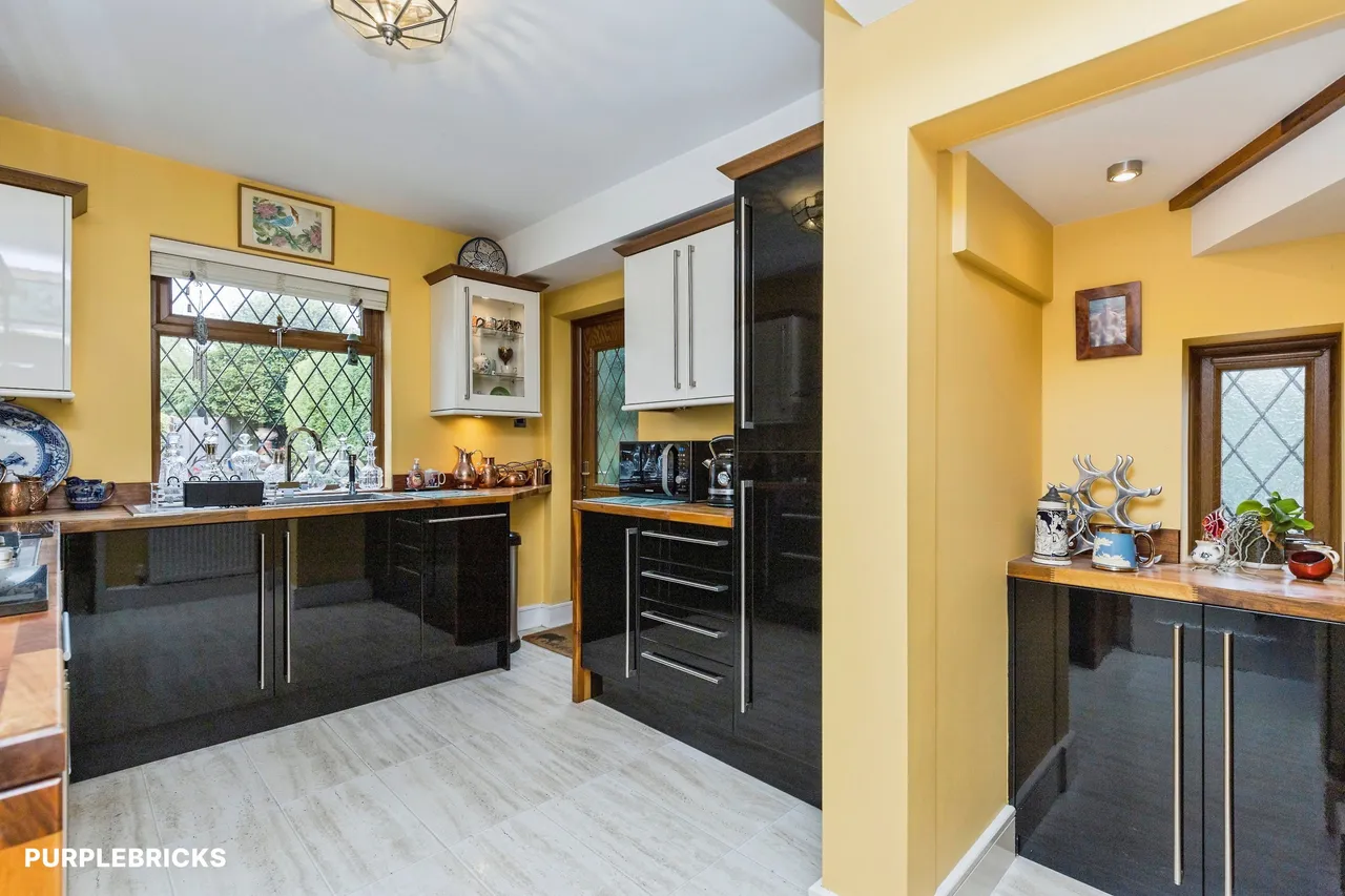 Bethune Road, Horsham, RH13, photo 7