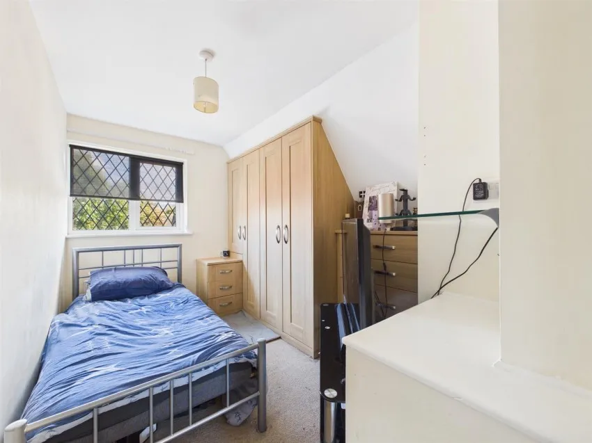 Pineway, Abbeydale, photo 12