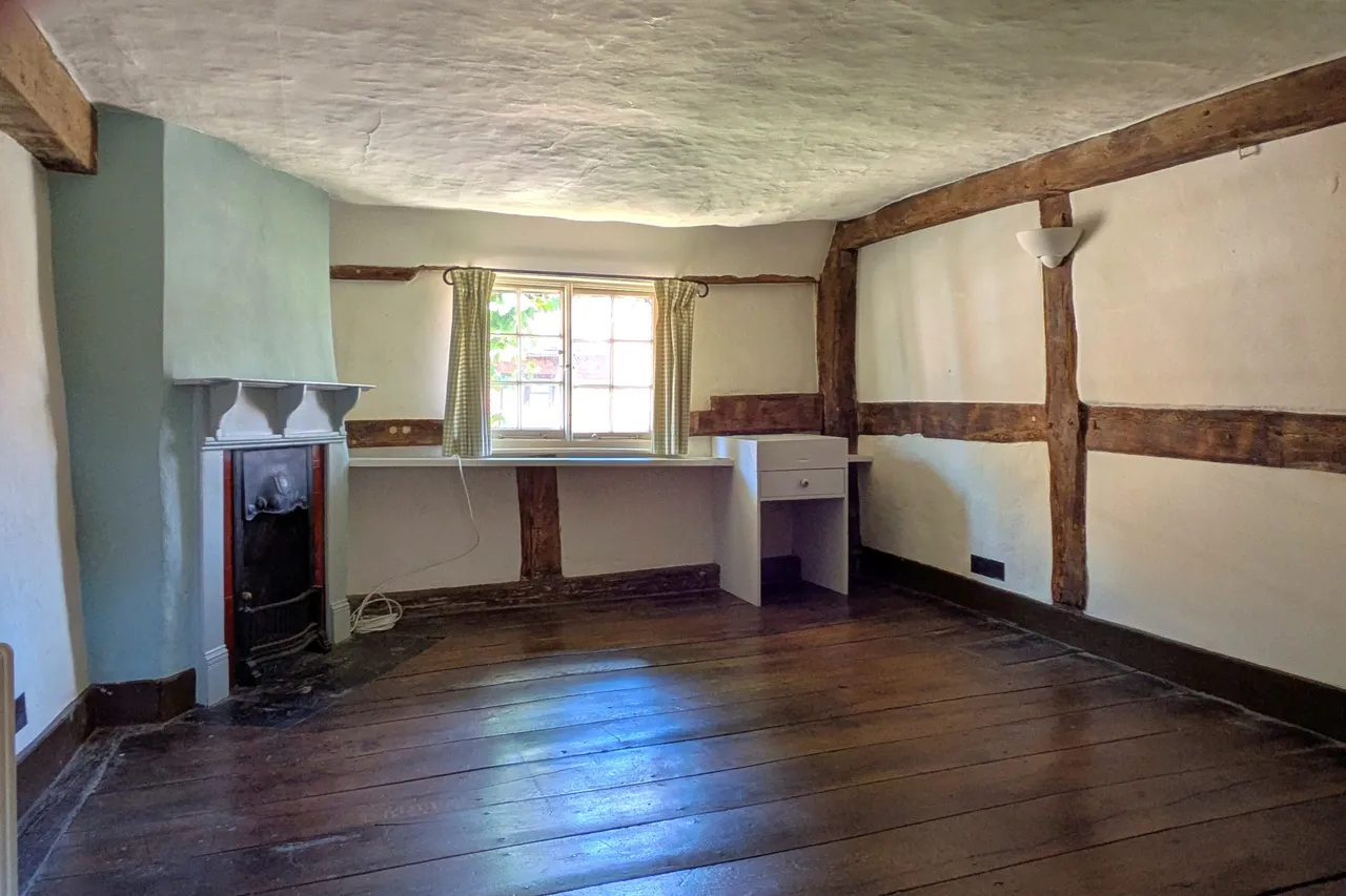 Causeway, Horsham, RH12, photo 6