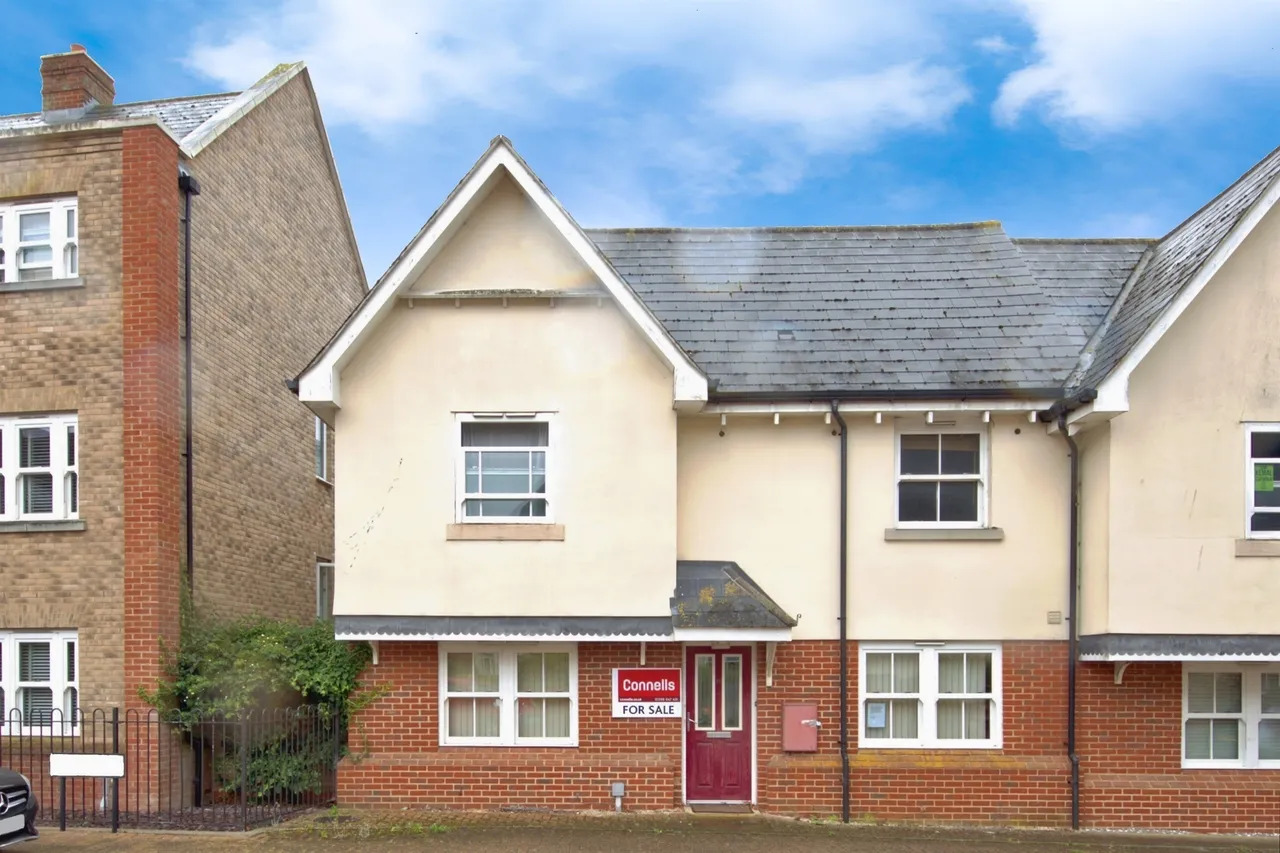 2 bed house for sale — Rouse Way, Colchester