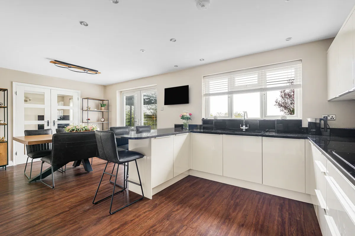 Grendon Road, Edgcott, photo 3