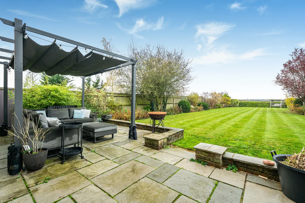 Grendon Road, Edgcott, photo 41