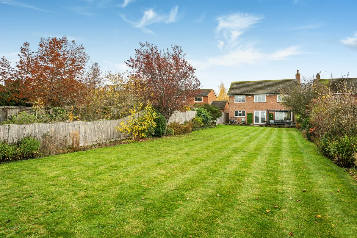 Grendon Road, Edgcott, photo 37