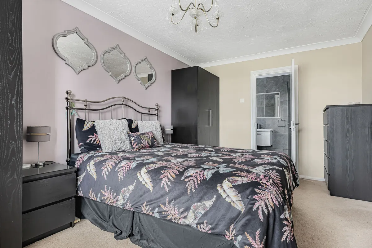 Grendon Road, Edgcott, photo 23