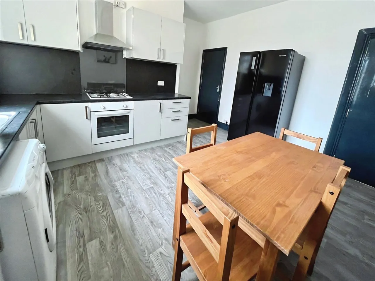 Ashdown Road, Wakefield, WF1, photo 8