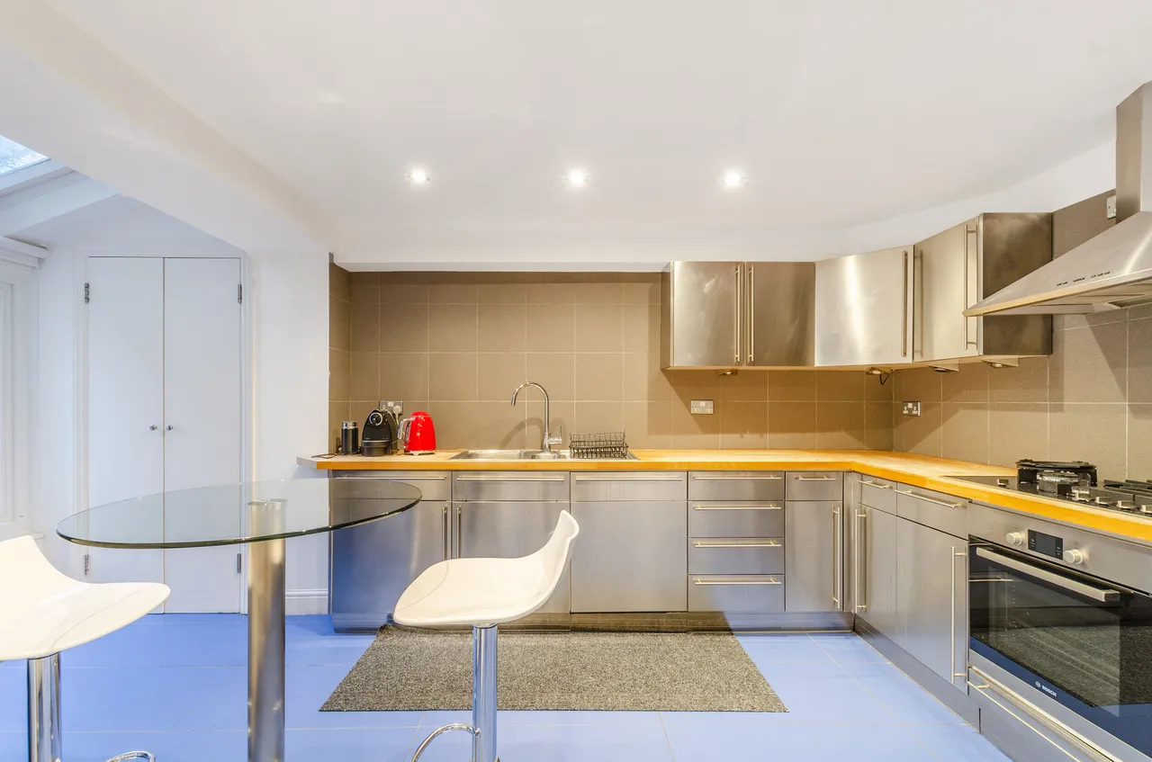 51b Longridge Road, London, photo 5