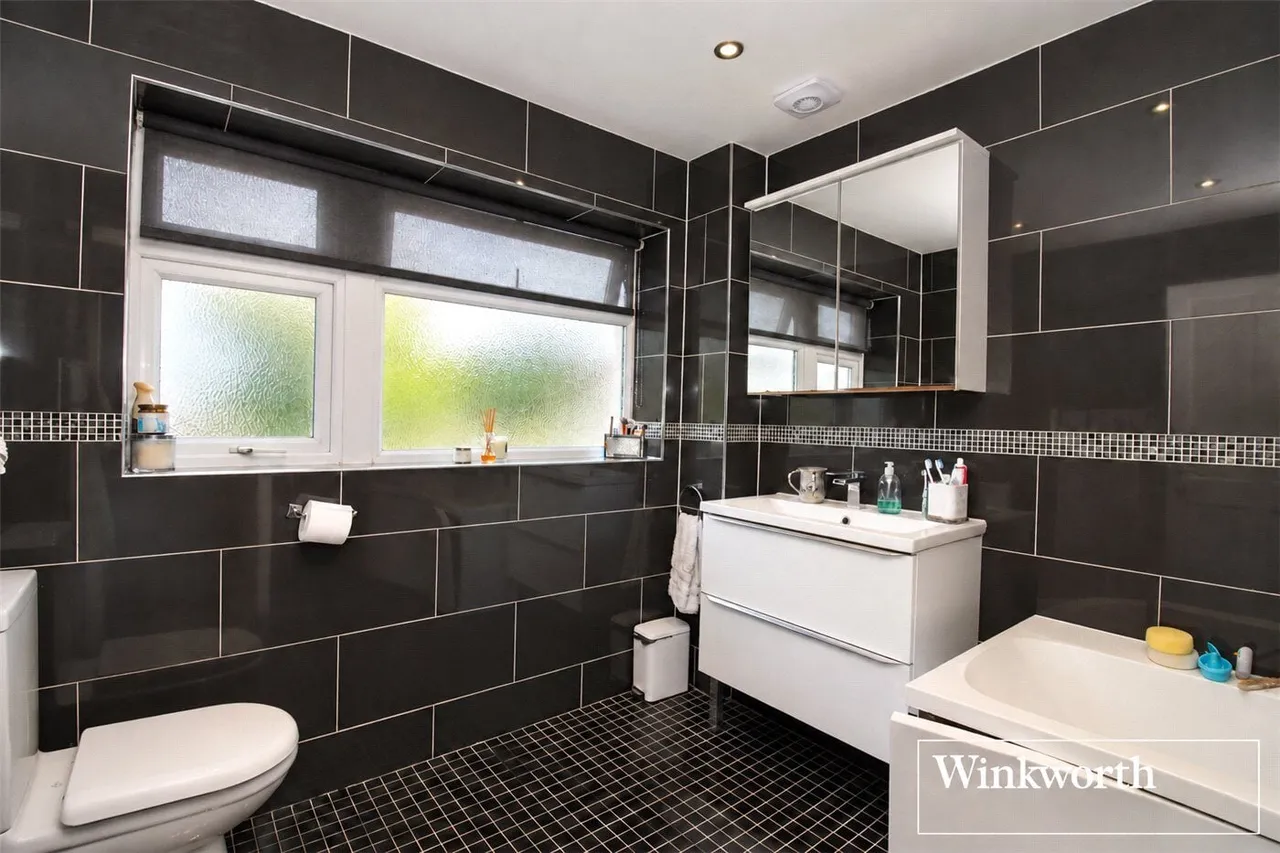 Anthony Road, Borehamwood, WD6, photo 11