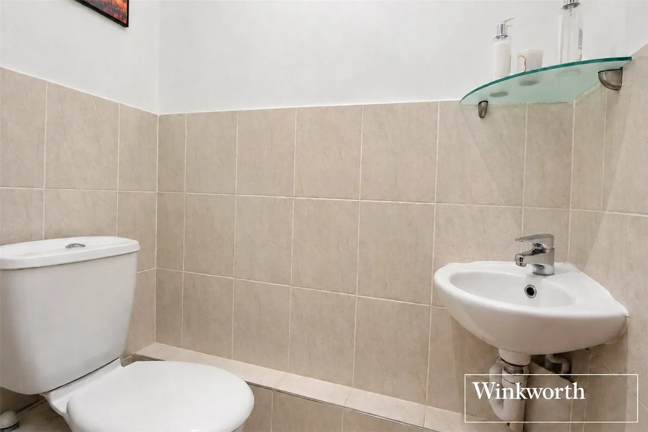 Anthony Road, Borehamwood, WD6, photo 14