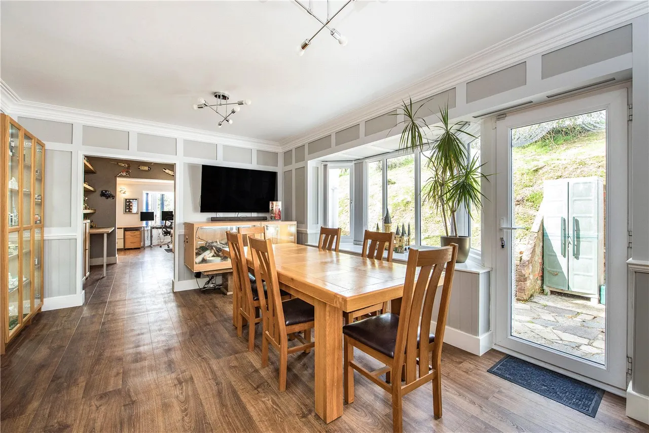 Gravel Hill, Clanfield, Waterlooville, Hampshire, PO8, photo 10