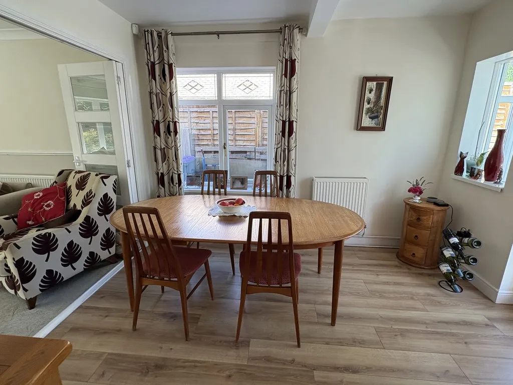 Shrubbery Road, Ketley Bank, photo 8