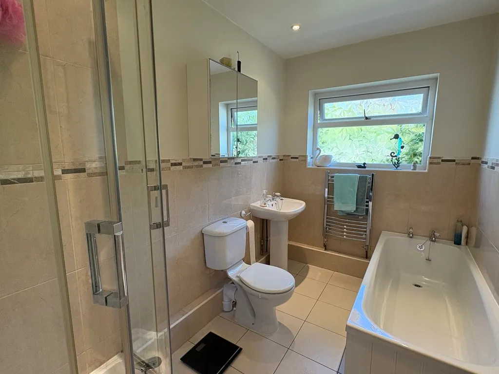 Shrubbery Road, Ketley Bank, photo 19
