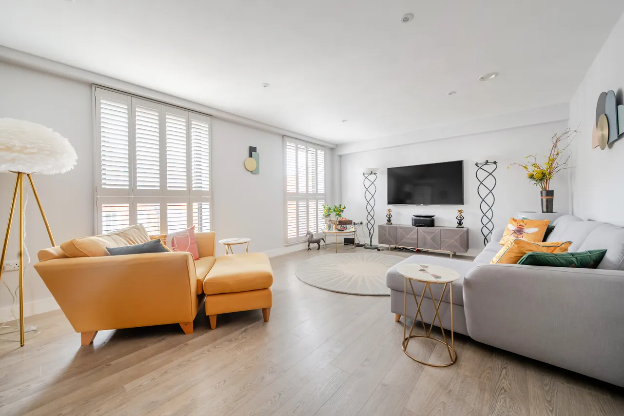 3 bed flat for sale — Southgate Street, Winchester, SO23