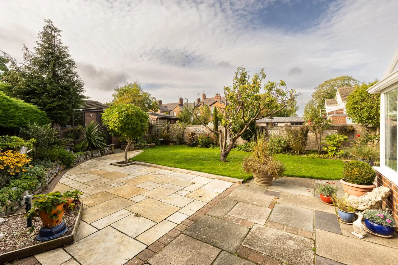 Linthorpe Road, Buckley, CH7, photo 19