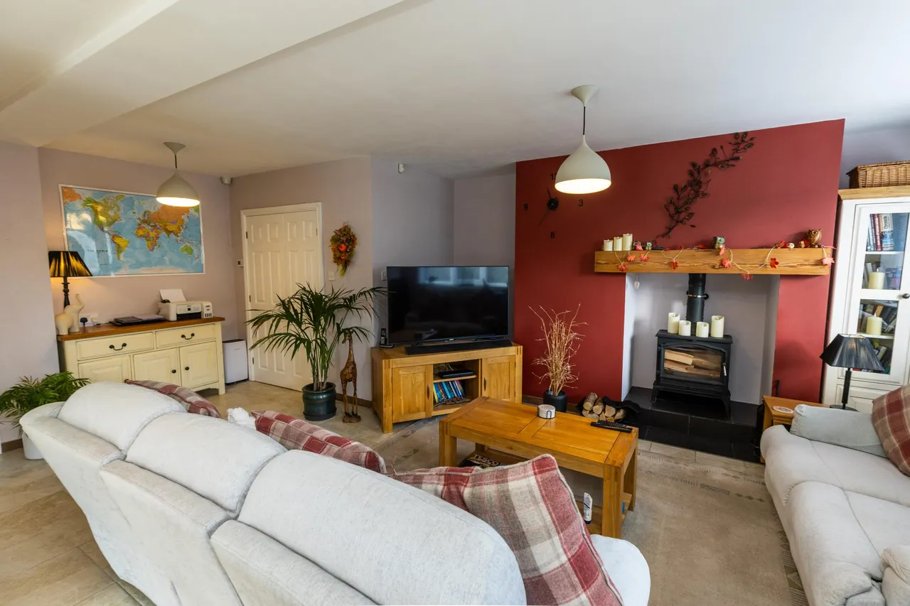 Linthorpe Road, Buckley, CH7, photo 5